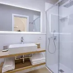 Nerea Luxury
